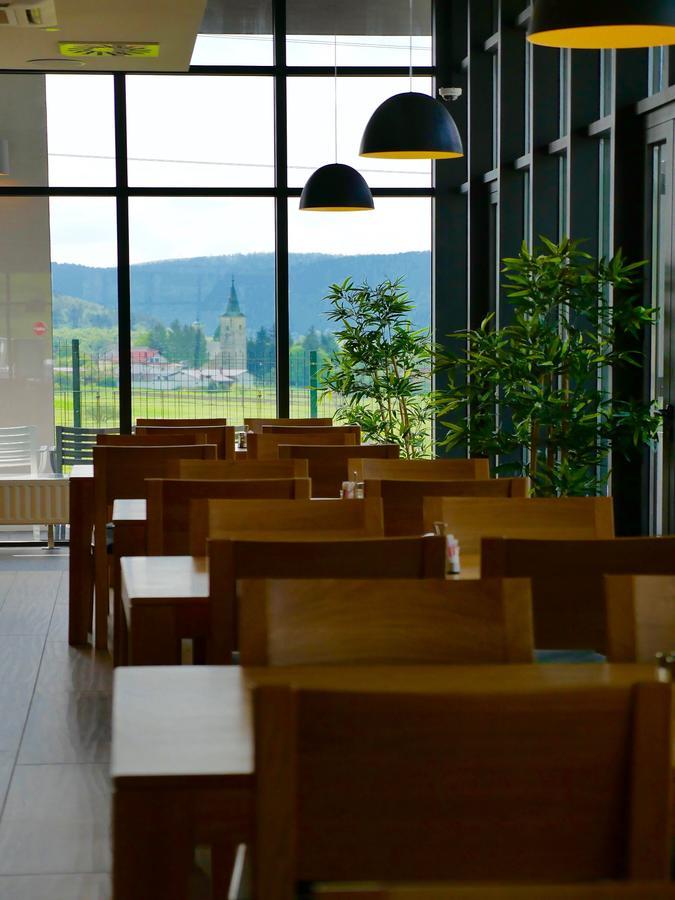 Hotel Lika Sjever Brinje 외부 사진