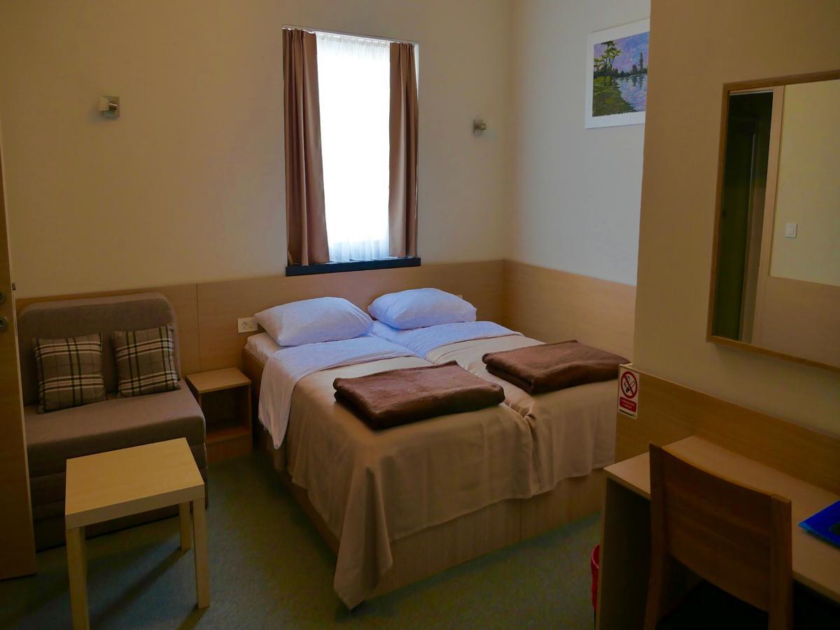 Hotel Lika Sjever Brinje 외부 사진