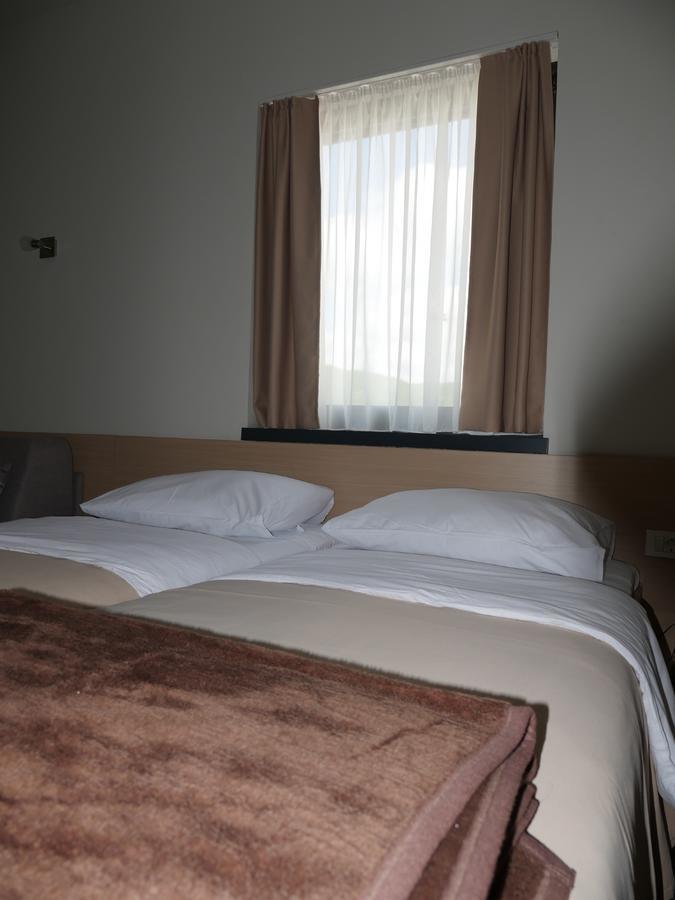 Hotel Lika Sjever Brinje 외부 사진